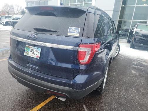 2016 Ford Explorer Base