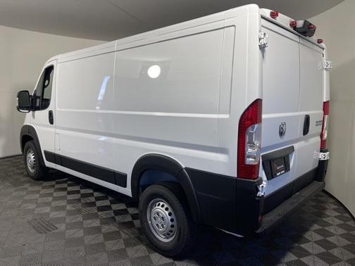 2026 RAM ProMaster 1500 Low Roof