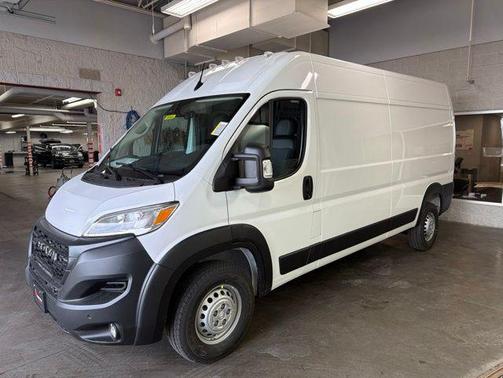 Bright White Clear-Coat Exterior Paint 2026 RAM ProMaster 2500 Tradesman
