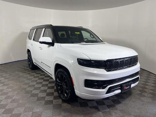 Bright White Clearcoat 2022 Jeep Grand Wagoneer Series II Obsidian 4x4