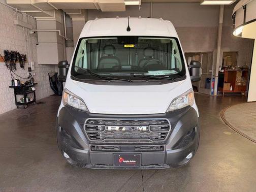 Bright White Clear-Coat Exterior Paint 2026 RAM ProMaster 2500 Tradesman
