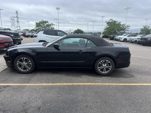 2014 Ford Mustang V6
