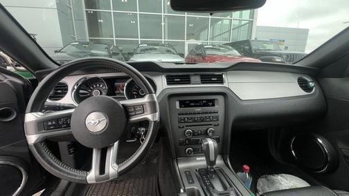 2014 Ford Mustang V6