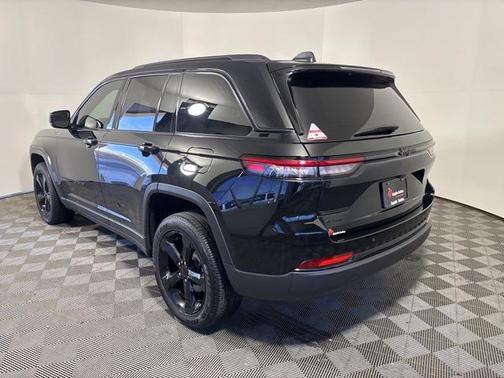 2024 Jeep Grand Cherokee Altitude