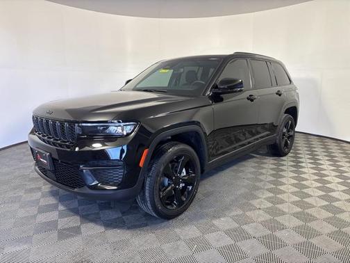 2024 Jeep Grand Cherokee Altitude