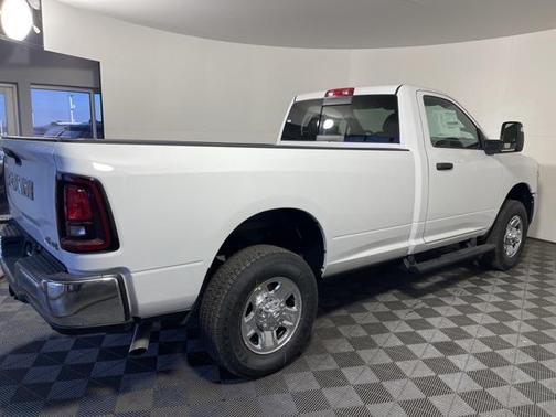 2026 RAM 3500 Tradesman Regular Cab 4x4 8' Box