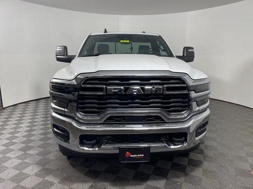 2026 RAM 3500 Tradesman Regular Cab 4x4 8' Box