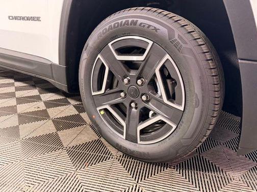 Bright White Clear-Coat Exterior Paint 2026 Jeep Cherokee Limited