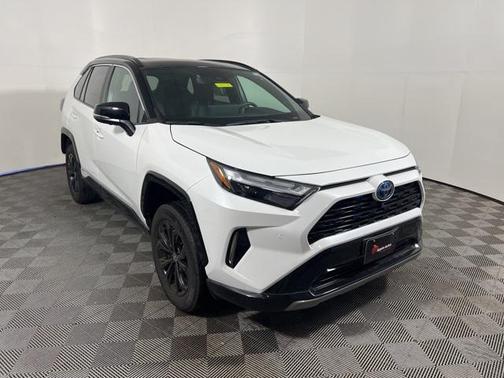 2024 Toyota RAV4 Hybrid SE