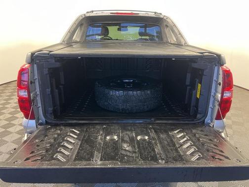 2011 Chevrolet Avalanche 1500 LS