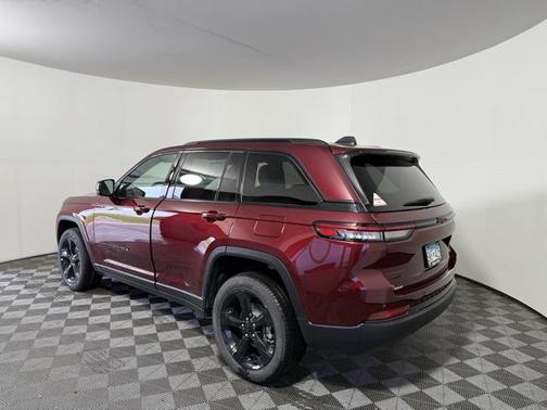 2025 Jeep Grand Cherokee Limited X