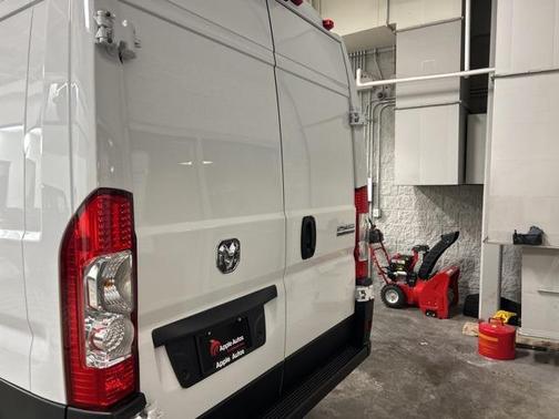 2025 RAM ProMaster 2500 Tradesman