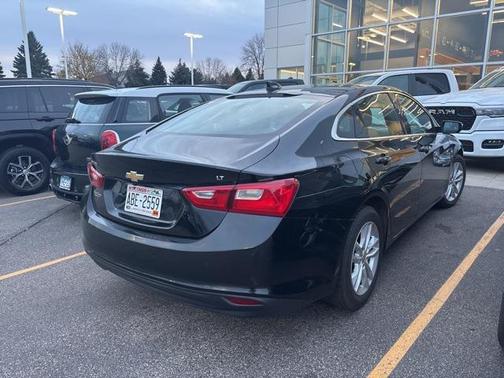 2017 Chevrolet Malibu 1LT