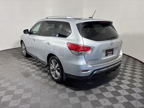 2016 Nissan Pathfinder Platinum