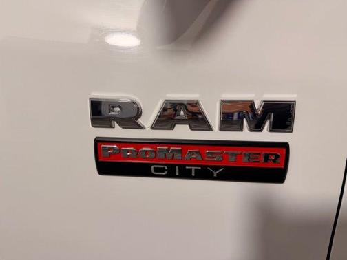 Bright White 2022 RAM ProMaster City Tradesman