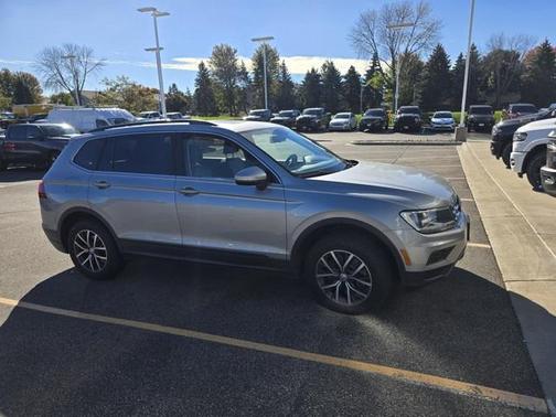 2019 Volkswagen Tiguan 2.0T SE 4MOTION