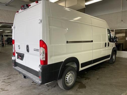 2025 RAM ProMaster 2500 Tradesman