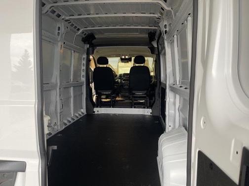 2025 RAM ProMaster 2500 Tradesman