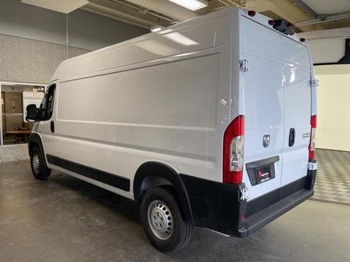 2025 RAM ProMaster 2500 Tradesman