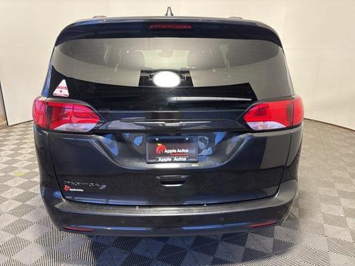 2020 Chrysler Pacifica Touring-L Plus