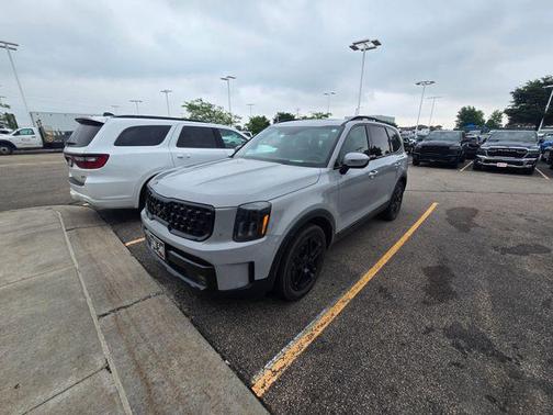 Wolf Gray 2025 Kia Telluride SX Prestige X-Line