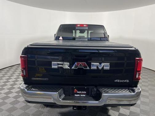 2025 RAM 2500 Big Horn Crew Cab 4x4 6'4' Box