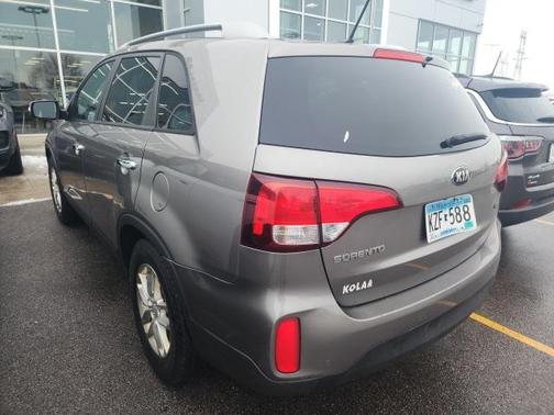 2015 Kia Sorento LX