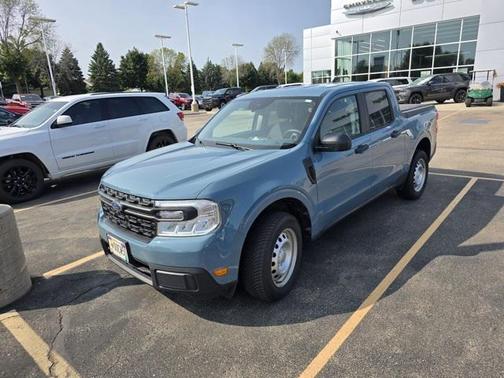 2022 Ford Maverick XL