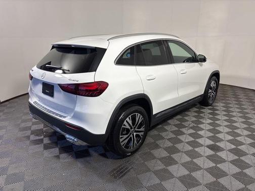 2025 Mercedes-Benz GLA 250 4MATIC
