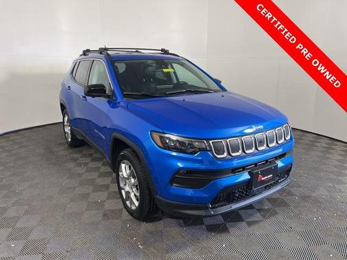 2022 Jeep Compass Latitude Lux