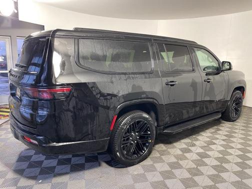 2025 Jeep Wagoneer Series II Carbide 4x4
