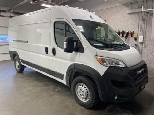 2025 RAM ProMaster 2500 Tradesman
