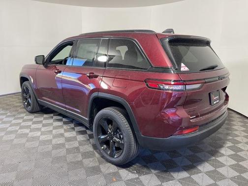 2025 Jeep Grand Cherokee Limited X