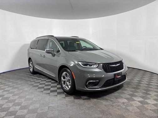 2022 Chrysler Pacifica Limited