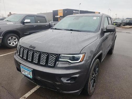 2021 Jeep Grand Cherokee Laredo