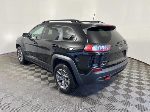 2022 Jeep Cherokee Trailhawk