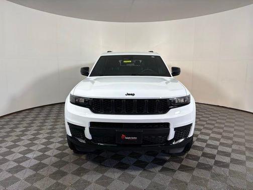 Bright White Clearcoat 2023 Jeep Grand Cherokee L Altitude
