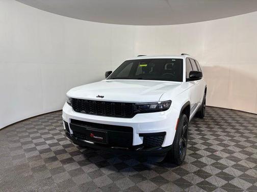 Bright White Clearcoat 2023 Jeep Grand Cherokee L Altitude