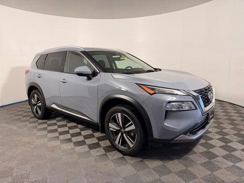 Boulder Gray Pearl 2021 Nissan Rogue SL