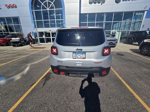 2021 Jeep Renegade Trailhawk