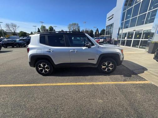2021 Jeep Renegade Trailhawk