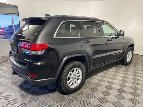 2020 Jeep Grand Cherokee Laredo