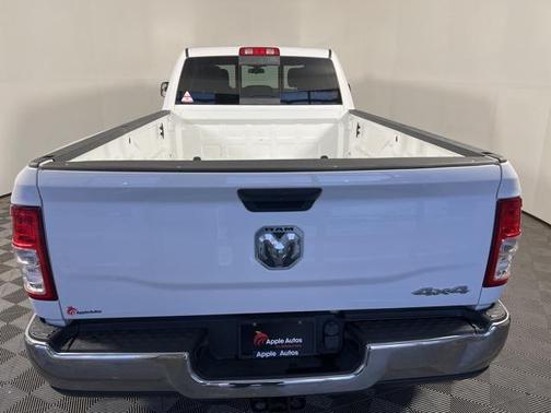 2019 RAM 3500 Tradesman Crew Cab 4x4 8' Box