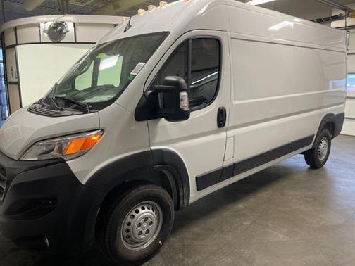 2025 RAM ProMaster 2500 Tradesman