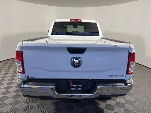 2019 RAM 2500 Tradesman Crew Cab 4x4 6'4' Box