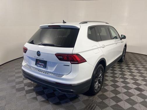 2022 Volkswagen Tiguan 2.0T SE 4MOTION