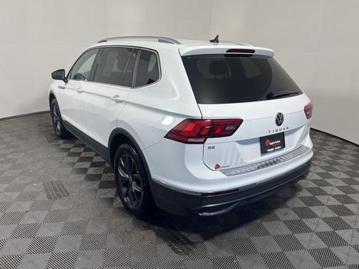 2022 Volkswagen Tiguan 2.0T SE 4MOTION