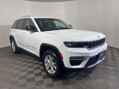 Bright White Clearcoat 2023 Jeep Grand Cherokee Limited