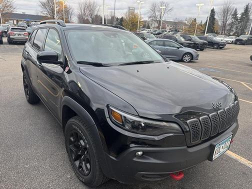 2022 Jeep Cherokee Trailhawk