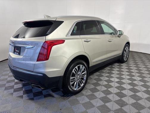 2017 Cadillac XT5 Premium Luxury